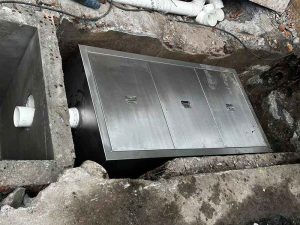 如何選擇高品質的餐飲飯店油水分離器呢？